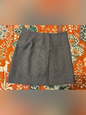 & Other Stories Classic Herringbone Pencil Skirt in Black and White